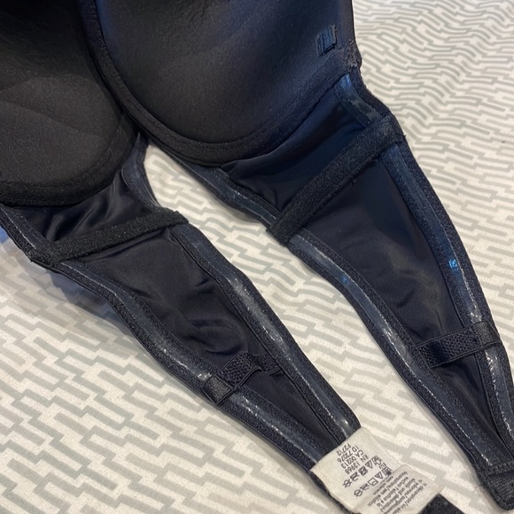 Calvin Klein black bra strapless push up silicone hold 34b - Picture 7 of 8